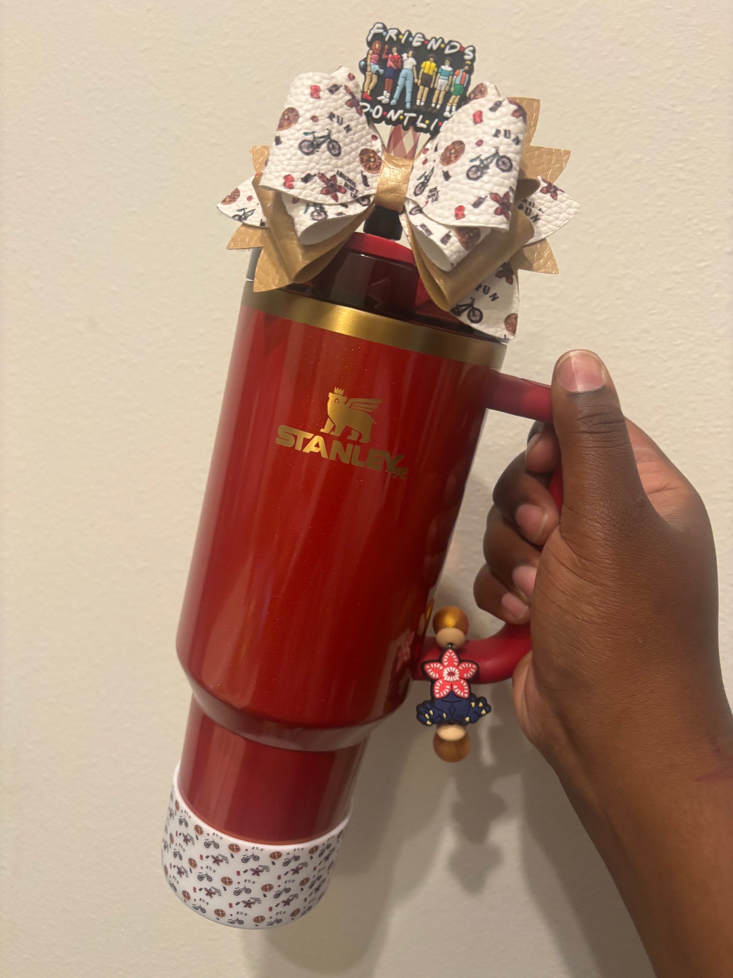 Friends Don't Lie Bow