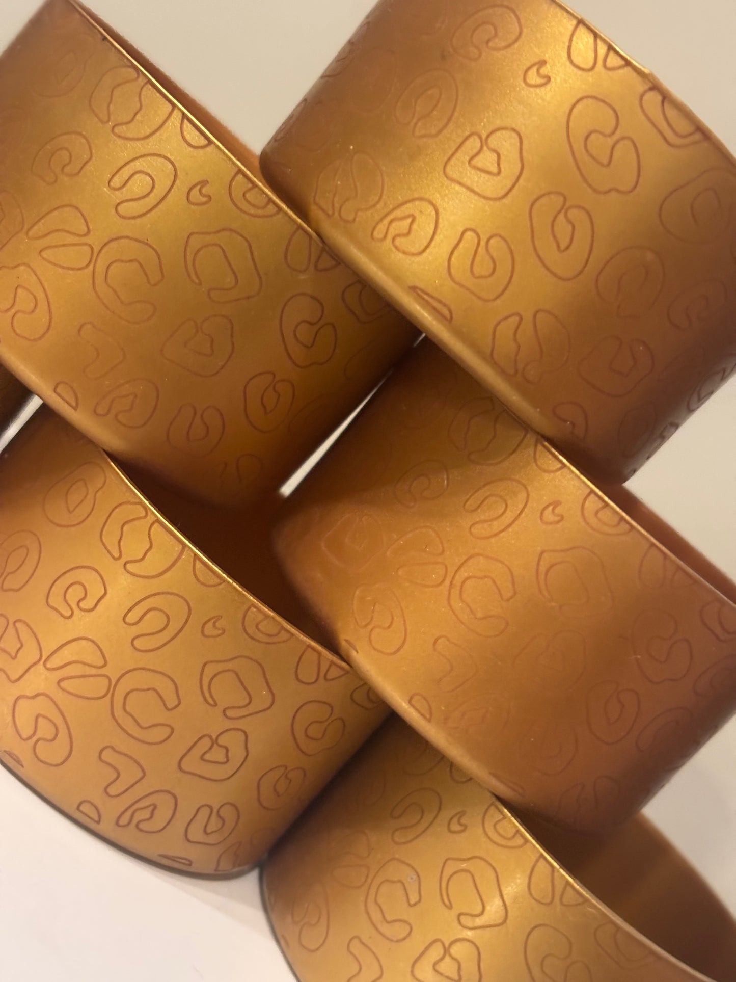 Etched Cheetah