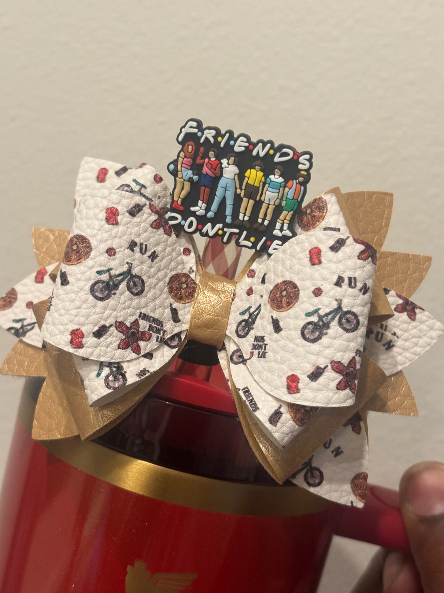 Friends Don't Lie Set